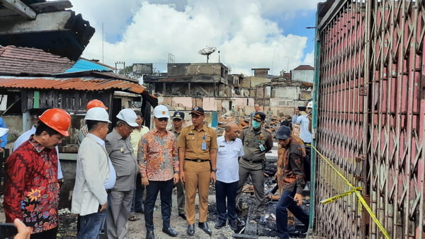Komite II DPD RI meninjau lokasi kebakaran di Pasar Batu, Kota Tarakan, Kalimantan Utara