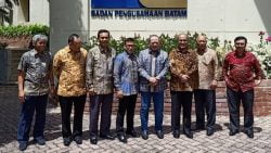 La Nyalla beserta rombongan diterima Wakil Kepala BP Batam Purwiyanto, di Gedung BP Batam, Jalan Jenderal Sudirman, Batam Center, Kota Batam, Rabu (5/2/2020)