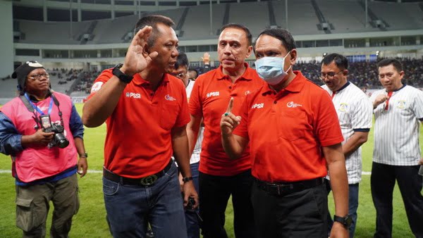 Kick Off Liga 2 yang berlangsung di Stadion Batakan, Balikpapan
