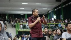 Audy Joinaldy saat memberikan kuliah umum