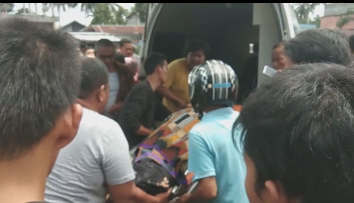 Korban Lakalantas yang tewas di TKP
