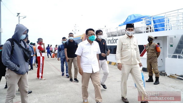 Indra Catri saat menginjakkan kaki di Tua Pejat Mentawai