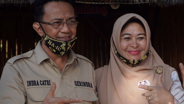 Indra Catri dan isteri