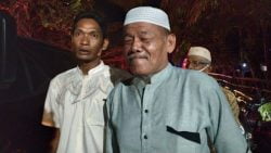 Orang tua korban kerusuhan Wamena saat bertemu dengan Nasrul Abit