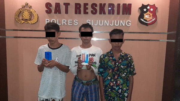Pencuri HP di Sijunjung