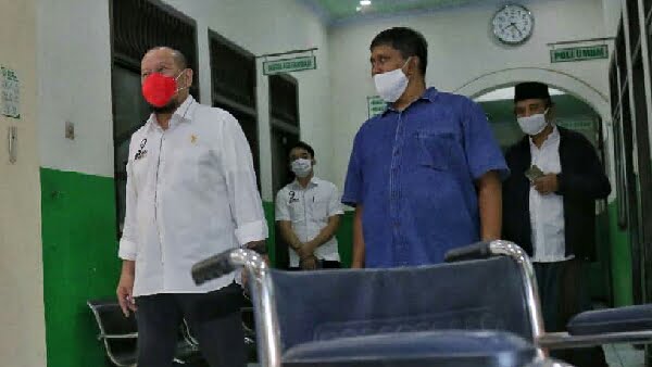 Ketua DPD RI AA LaNyalla Mahmud Mattalitti meminta kepada pihak terkait untuk segera mendirikan posko kesehatan