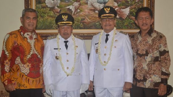 Andri Warman dan Irwan Fikri