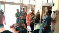 Ketua Komisi I DPRD Sumbar Syamsul Bahri monitoring ke Kantor Camat Sungai Beremas, Pasaman Barat