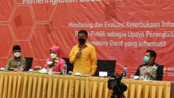 Kepala Dinas Pendidikan Sumbar Adib Alfikri yang membuka sesi III Bimtek Monev KIP-BP 2021