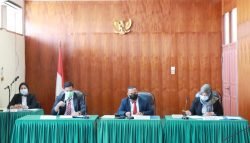 Sidang KI Sumbar dengan agenda pemeriksaan awal lanjutan masalah permohonan informasi publik kepada pejabat pengelola informasi dan dokumentasi PT Pelindo II Padang, Senin (30/8/2021)