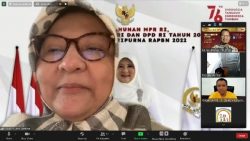 Nevi Zuairina dalam kegiatan women Leadership Forum