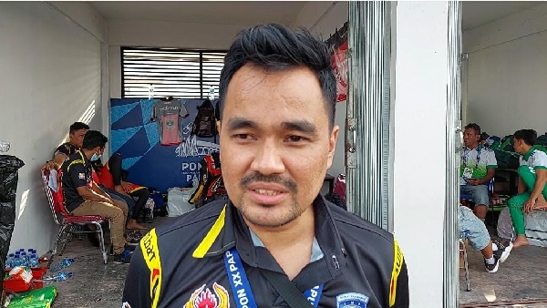 Ketua IMI Sumbar Defri Nasli