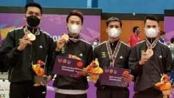 Empat atlet sepak takraw yang telah menyumbangkan Perunggu untuk Ranah Minang (foto FB)