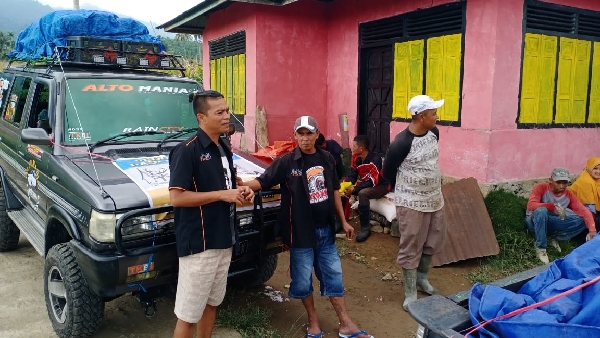 Bantuan gempa Alto Mania