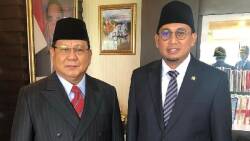 Prabowo dan Andre Rosidae