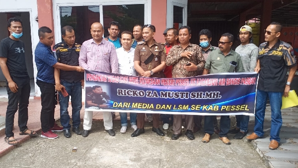 serahterima jabatan, Kasi Intel, Kasi Pidum dan Kasubagbin Kejari Painan