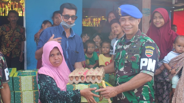 Dandenpom I/4 Padang Letnan Kolonel Cpm P. Tanjung, S.Sos menggelar kegiatan bakti sosial