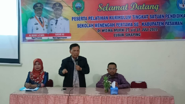 Dinas Pendidikan Kabupaten Pasaman gelar pelatihan bagi wakil kepala sekolah.