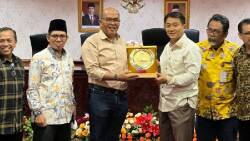 Ketua DPRD Sumbar Supardi gali sektor pariwisata ke Riau Ketua DPRD Sumbar Supardi gali sektor pariwisata ke Riau