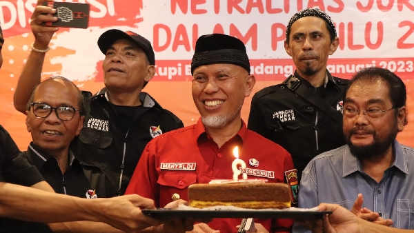 Gubernur Sumbar Mahyeldi beri sambutan di HUT ke 3 JPS_1