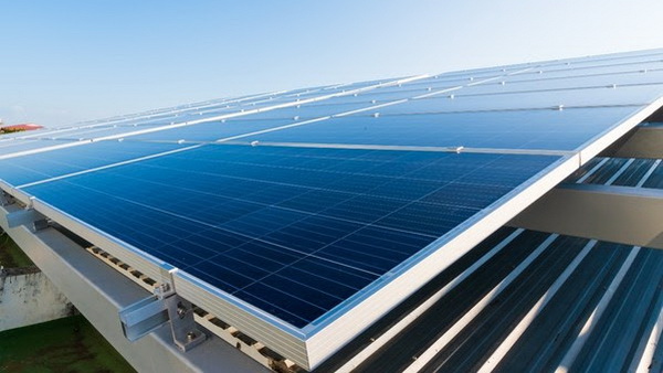 PV terdistribusi mengalami perkembangan pesat selama beberapa tahun terakhir