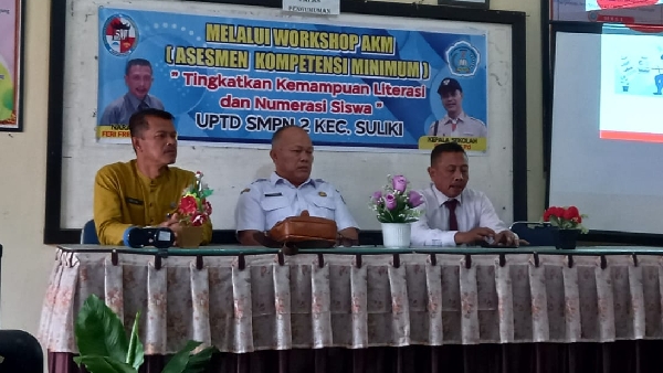 Kadisdikbud Kab. Lima Puluh Kota Buka Workshop AKM