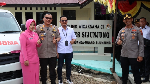 AKBP Muhammad Ikhwan Lazuardi, SH., SIK.,MH meresmikan Gedung Klinik Wicaksana 02 Polres Sijunjung