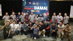 Bripda Daffa Rahmanda mengikuti pelatihan pertemuan dengan Kariator, dan Komunitas Penggiat Media Sosial perwakilan Polda seluruh Indonesia