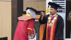 Wisuda Undhari