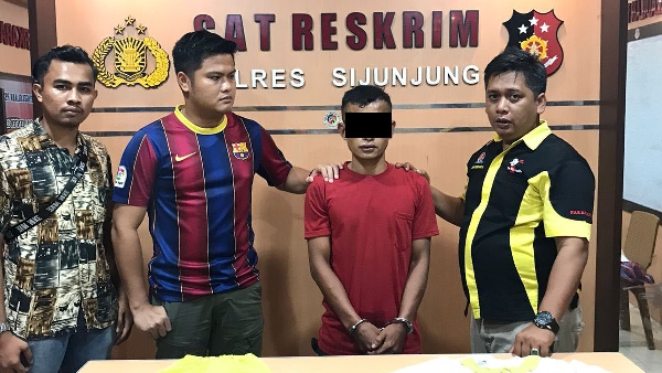 Pelaku pencabulan terhadap anak kandung yang masih berusia 8 tahun