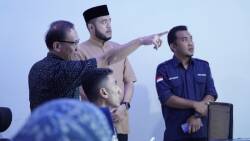 Dua orang tim penilai Anugerah TinarBuka 2023 dari Komisi Informasi Pusat dan Kemendagri RI datangi Balaikota Padang Panjang,