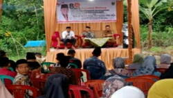 Anggota DPRD Sumbar H. Nurfirmanwansyah gelar sosialisasi Perda Lingkungan