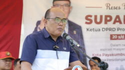 Ketua DPRD Sumbar, Supardi