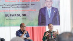 Ketua DPRD Sumbar Supardi saat sosialisasi Perda