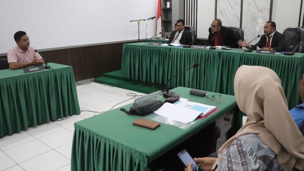 Sidang Informasi Publik KI Sumbar