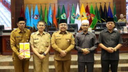 Rapat Paripurna DPRD Sumbar