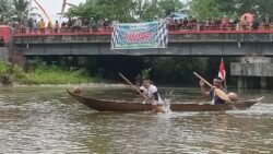 Selaju Sampan di Mentawai