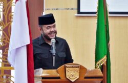 Walikota Padang Panjang, Fadly Amran menyampaikan pidato usai RAPBD-P 2023 disetujui oleh DPRD dijadikan Perda.