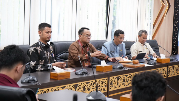 Sekretaris DPRD Sumbar