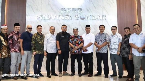 DPRD Sumbar bersama anggota DPRD Pasaman Barat