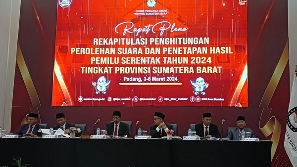 Rapat Pleno Rekapitulasi Perolehan Suara Pemilu Serentak 2024