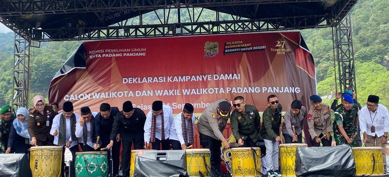 Penabuhan gendang pada pertanda dimulainya kampanye damulainya pilkada 2024