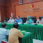 Bawaslu dan KI Sumbar Bawaslu dan KI Sumbar