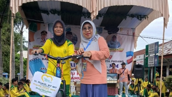 Jalan Santai Hari Guru