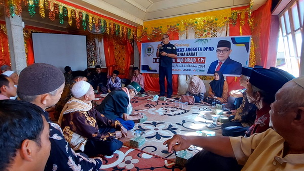 Nurkhalis Dt Bijo Dirajo gelar reses di Kantor Wali Nagari Taeh Bukik