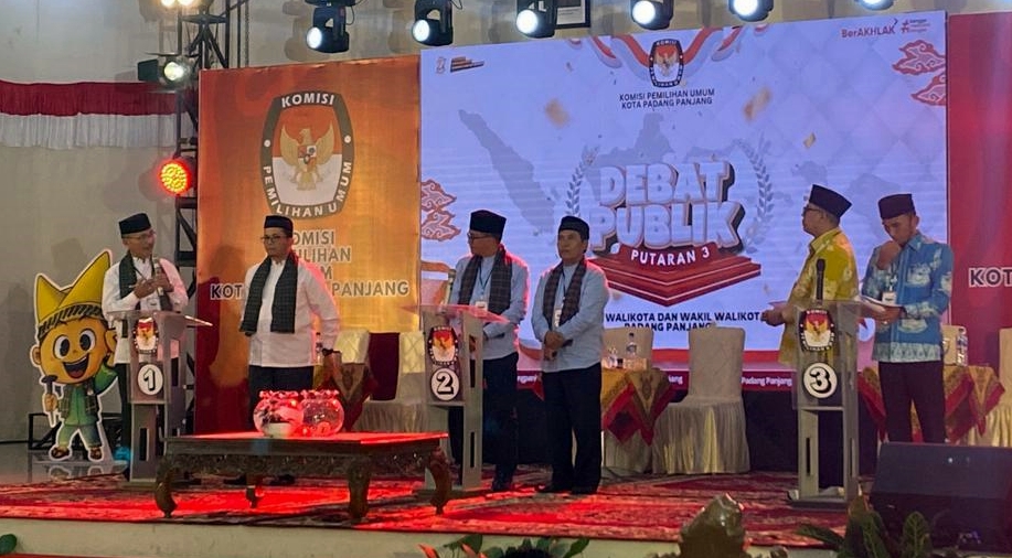 Tiga Paslon wako/ wawako Padang Panjang pada debat pamungkas