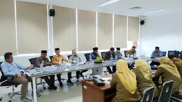 Pansus IV DPRD Kota Padang bahas LKPD 2024 bersama Dinas Sosia dan Dinas Pendidikan