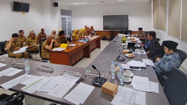 Pansus IV DPRD Kota Padang bahas LKPD 2024 bersama Dinas Sosia dan Dinas Pendidikan