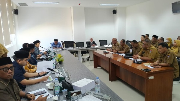 Pansus IV DPRD Kota Padang bahas LKPD 2024 bersama Dinas Sosia dan Dinas Pendidikan