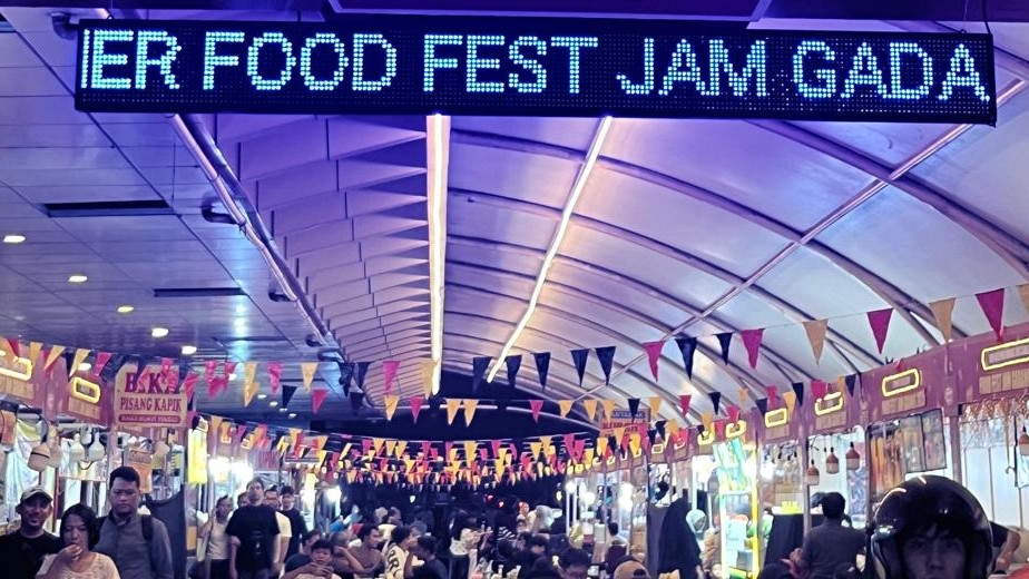 Food Fest Jam Gadang 2025